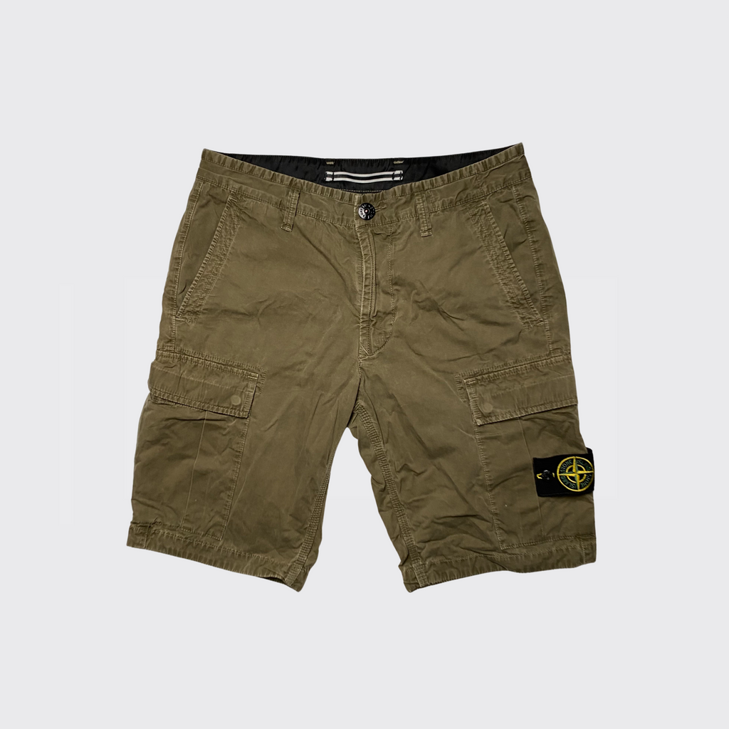 Stone Island Cargo Shorts W30